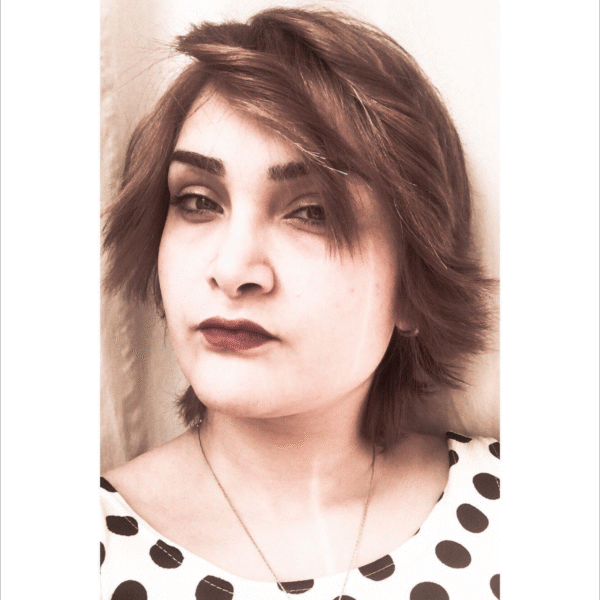 سارا اصغرنیا
