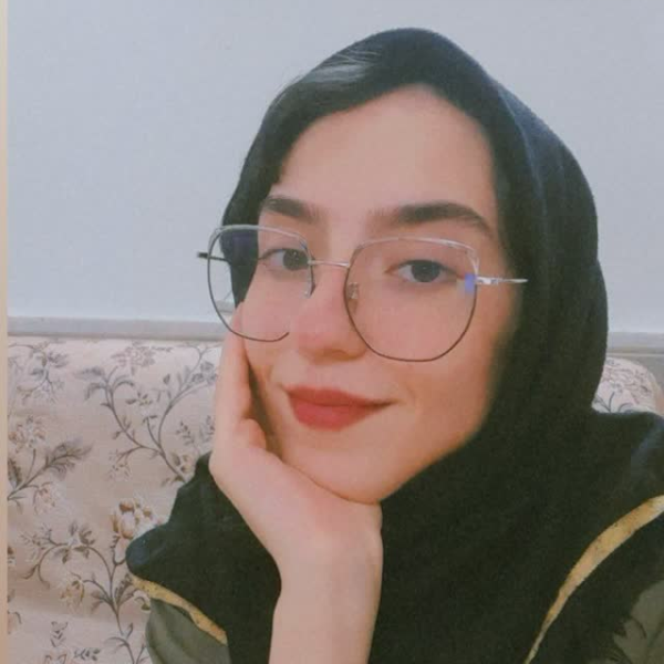 زهرا شکارچی