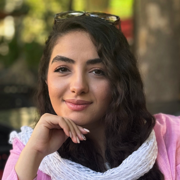نگین جابری